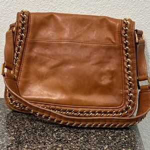 Tory Burch Tan Leather Shoulder Bag with Gold Accents